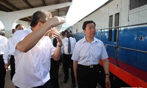 李源潮移交坦赞铁路局新设备