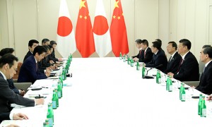 习近平会见安倍晋三