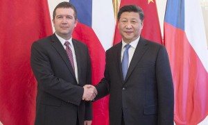 CCTV9英语新闻：习近平主席会见捷克众议院主席哈马切克